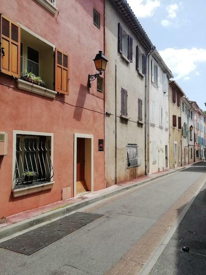 Appartamento Charmant T2 Dans Le Vieux Centre De La Valette Du Var Esterno foto